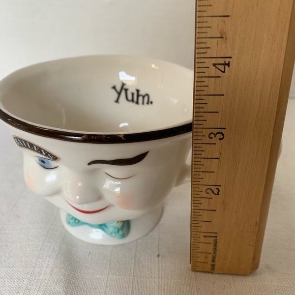 BAILEYS | Winking Mug - Picture 6 of 6